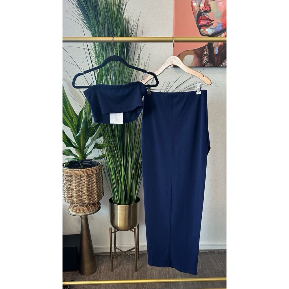 Naked Wardrobe On the Slit Set in Navy Blue - Size Large - Picture 4 of 13